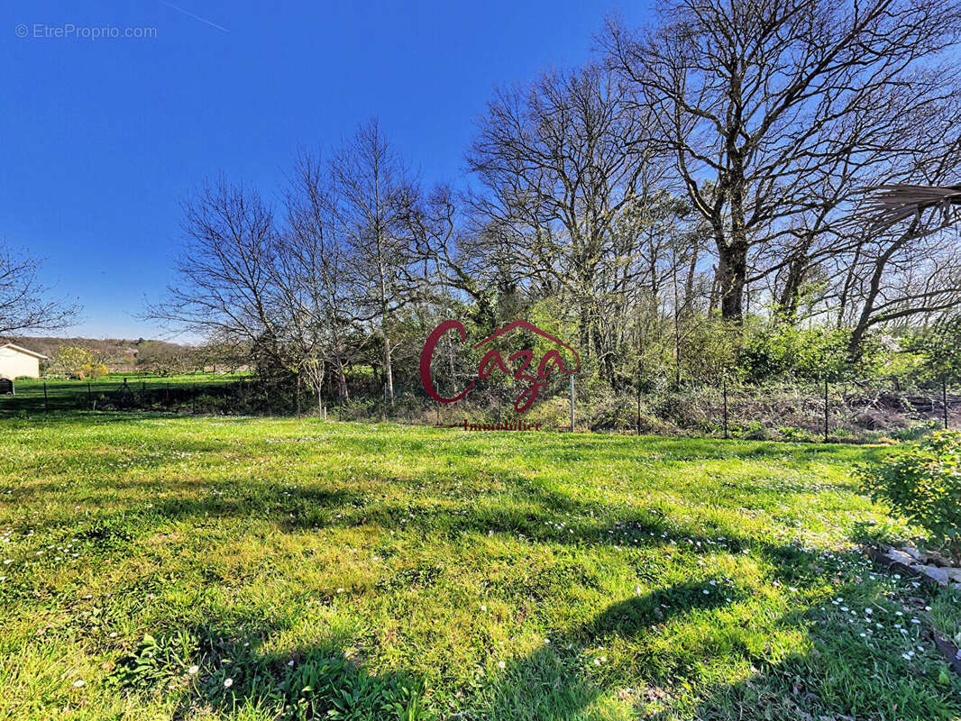 Maison à FARGUES-SAINT-HILAIRE