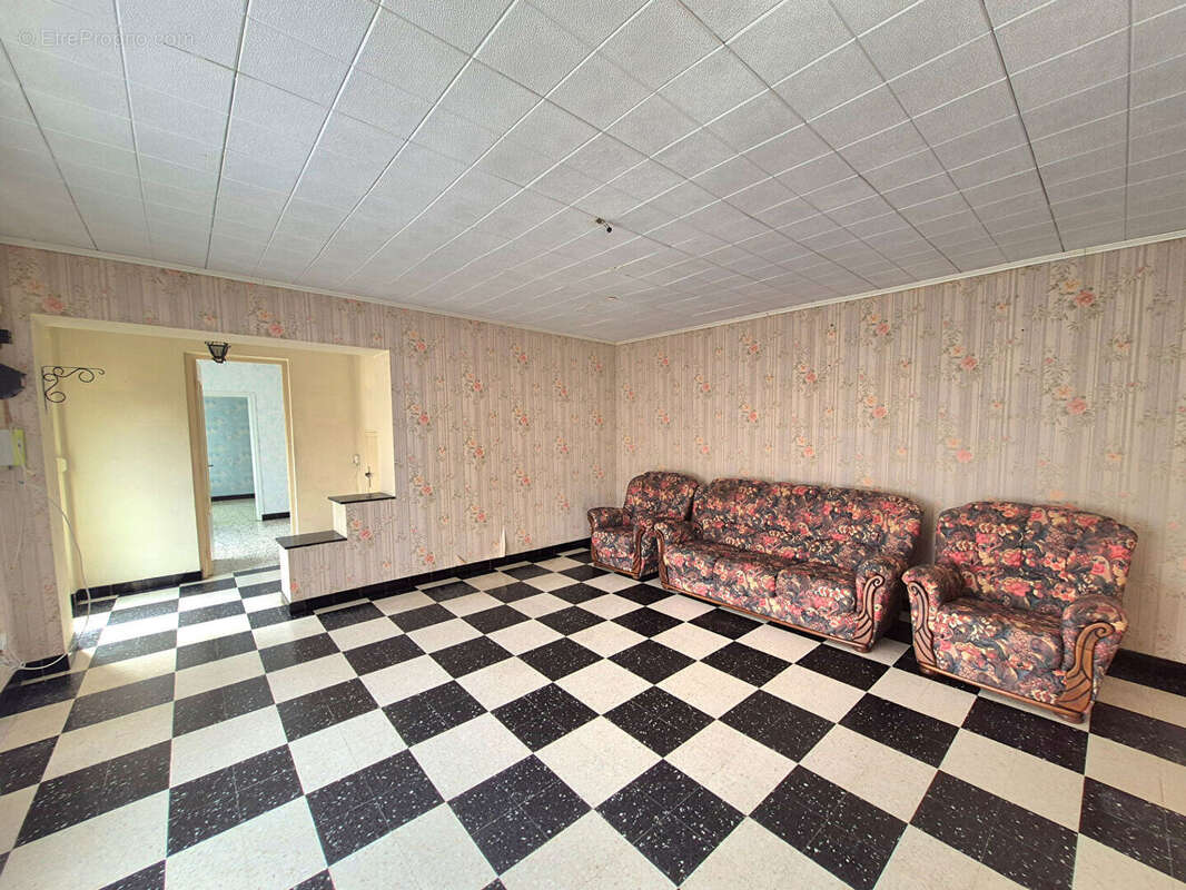 Maison à POIX-DU-NORD