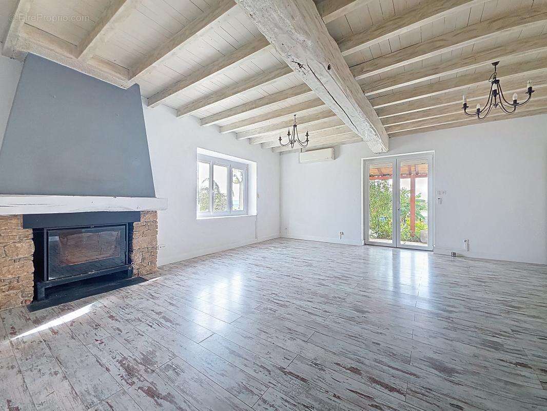 Maison à SAINT-JUST-CHALEYSSIN