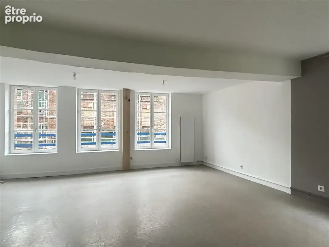 Un Ensemble immobilier comprenant : - Au rez-de-chaussée : un local commercial, réserve, chambre froide, réser - photo 9