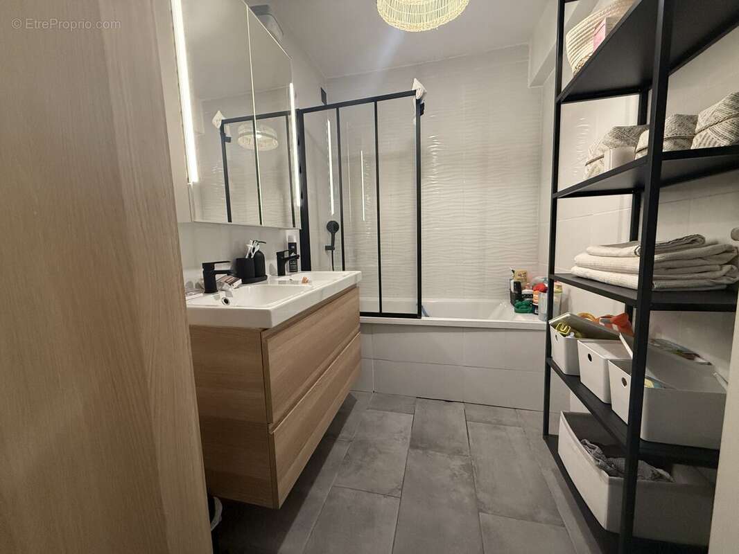 Appartement à COLOMBES