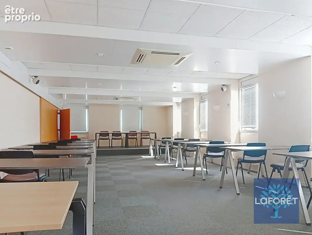 Bureaux Mouilleron Le Captif 960 m2 - photo 12