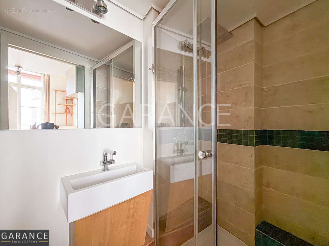 Appartement à PARIS-6E