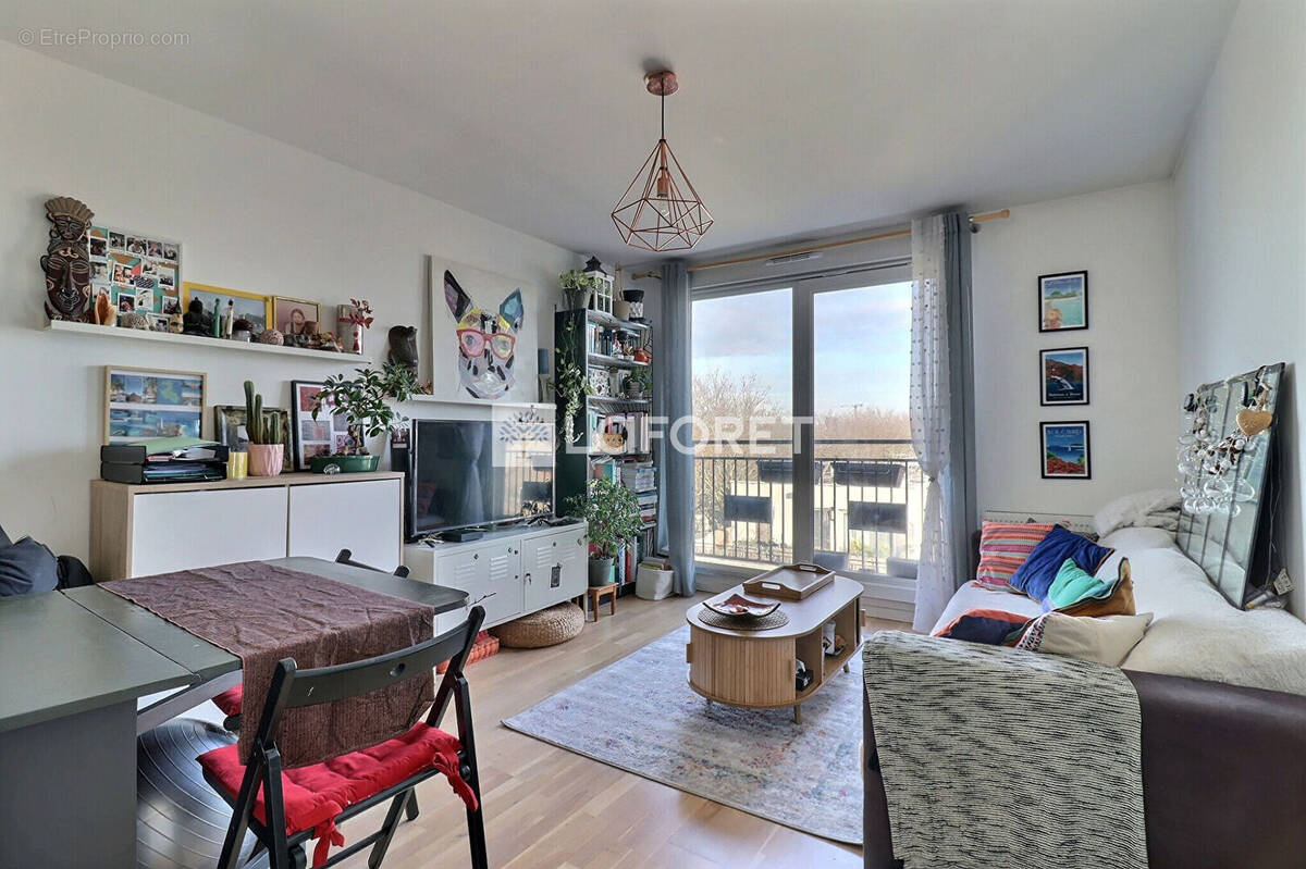 Appartement à SAINT-OUEN