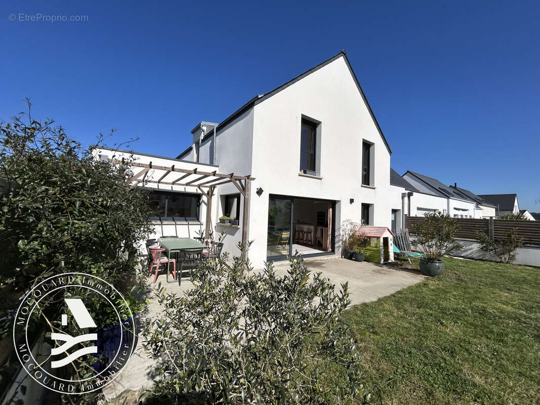 Maison à CRACH
