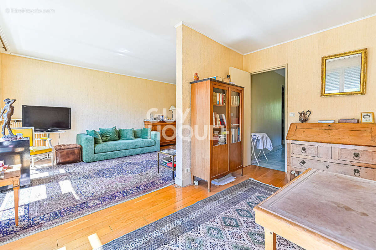 Appartement à PARIS-12E