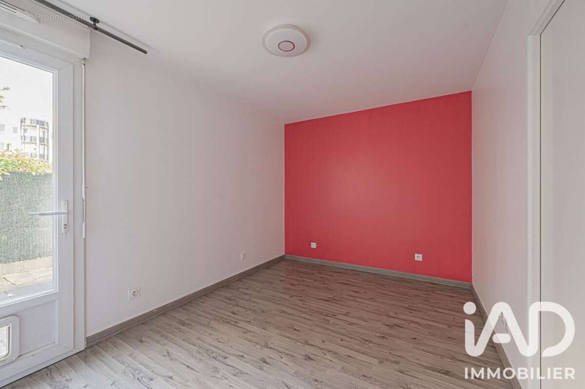 Photo 9 - Appartement à SAINT-THIBAULT-DES-VIGNES