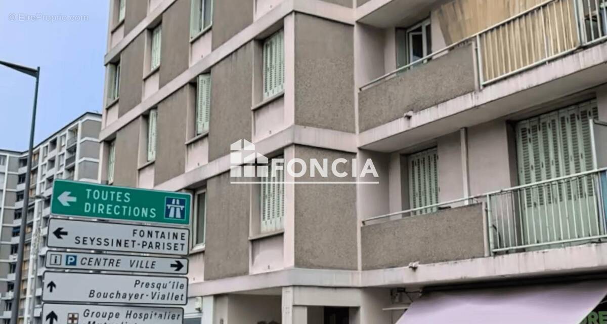 Parking à GRENOBLE