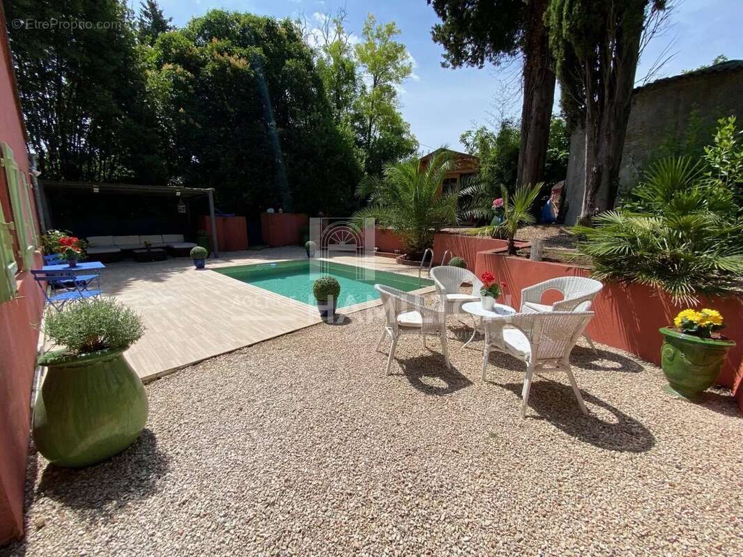 Maison à VALBONNE