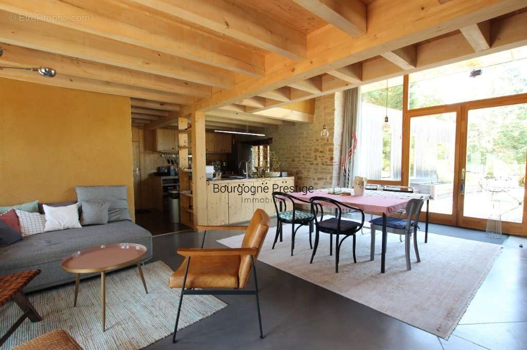 Rare belle propriete contemporaine et ecologique au coeur de la campagne en bord de riviere - photo 12