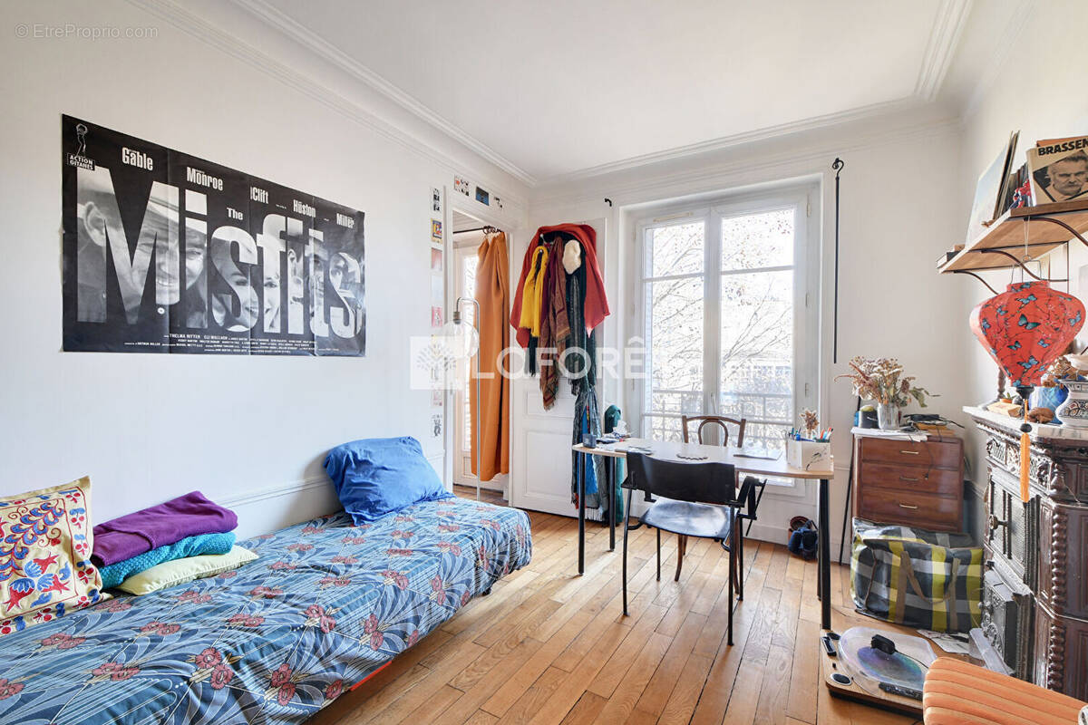 Appartement à PARIS-18E