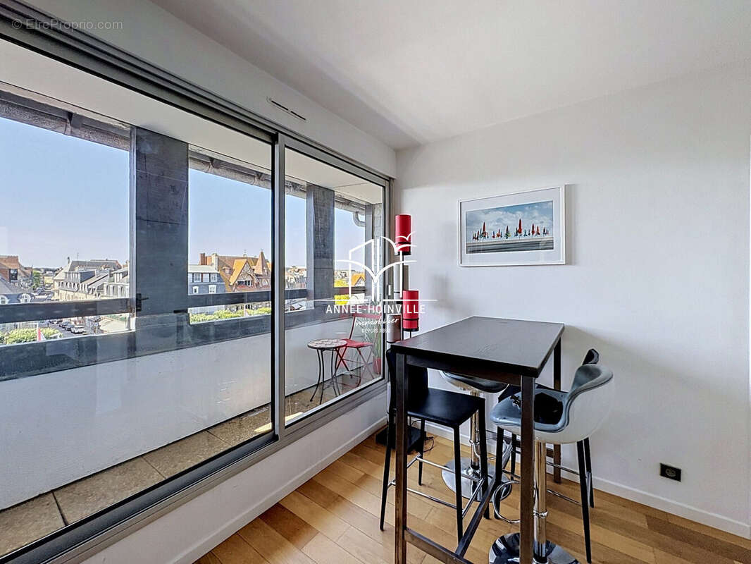 Appartement à DEAUVILLE