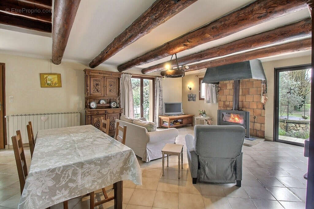 Maison à VELLERON