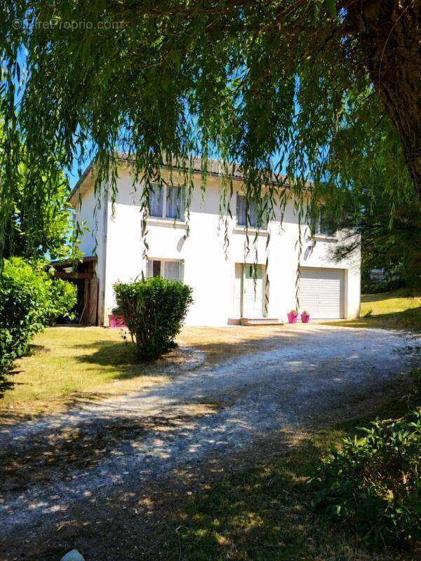 Maison à BASSILLAC