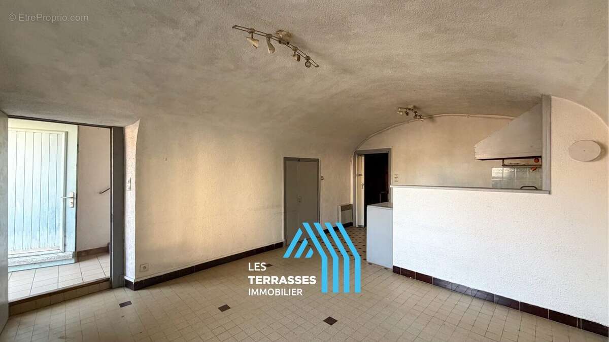 Appartement 70 m² à Saint-Gervais-Sur-Roubion  - photo 8