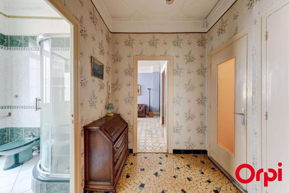 Appartement à CALUIRE-ET-CUIRE