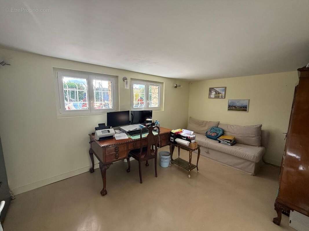 Maison à POILLY-LEZ-GIEN