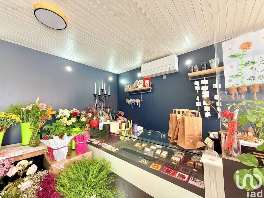 Photo 1 - Commerce à REDENE