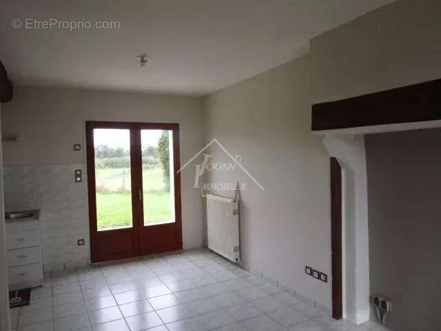 Maison à VARENNES-SUR-ALLIER