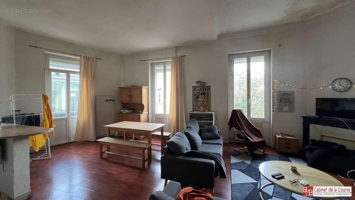 Appartement à BORDEAUX