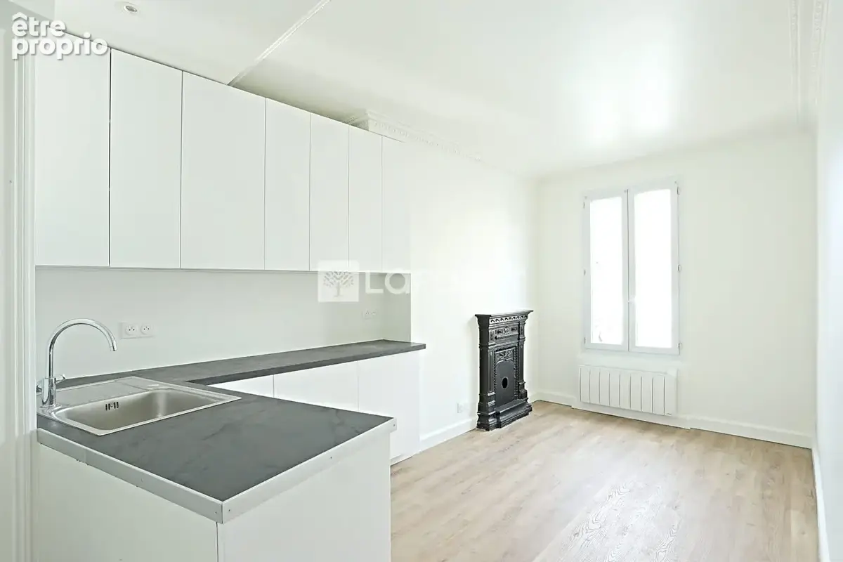 Appartement à PARIS-14E