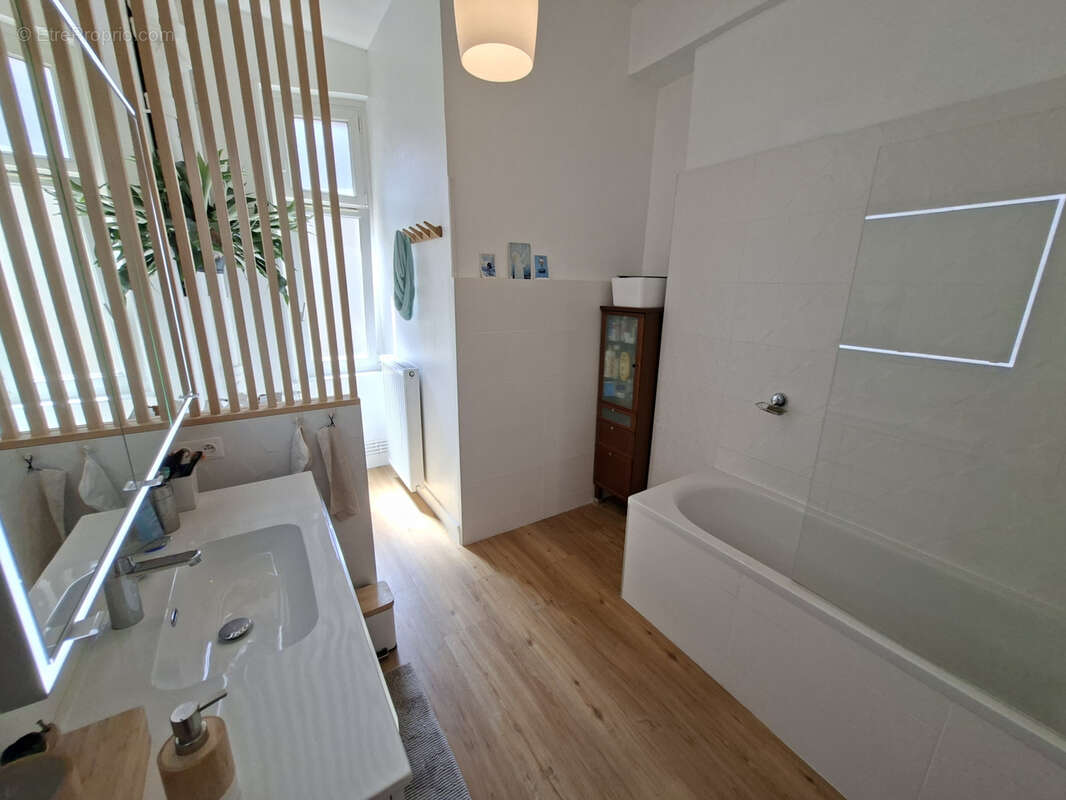 Metz, quartier Gare, appartement de charme - photo 13