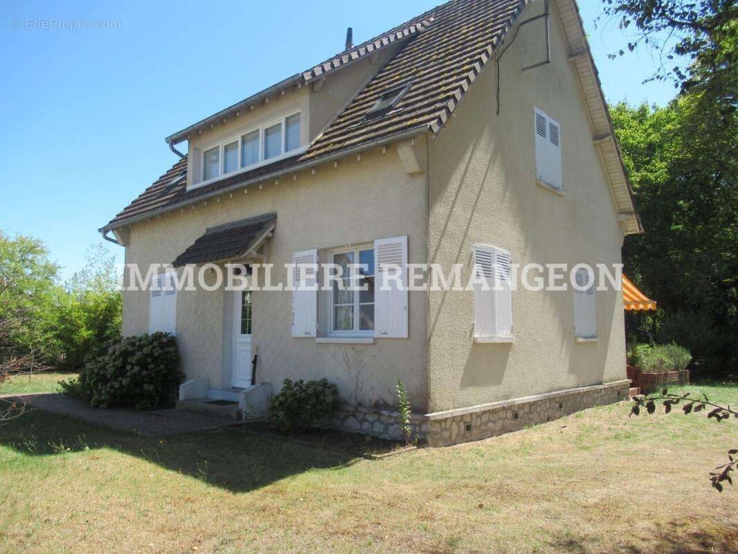 Maison à SALBRIS
