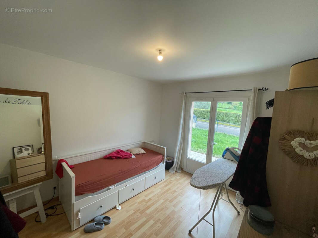 Maison à SAUVETERRE