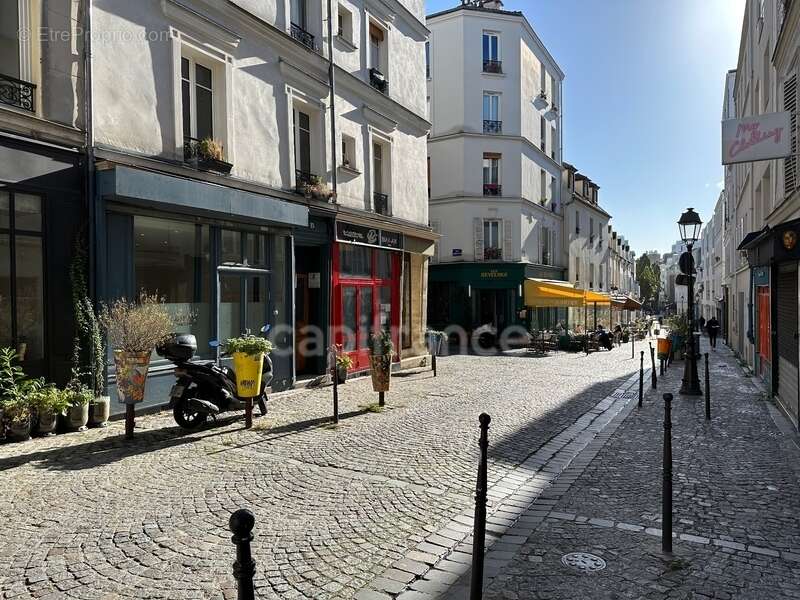 Appartement à PARIS-20E