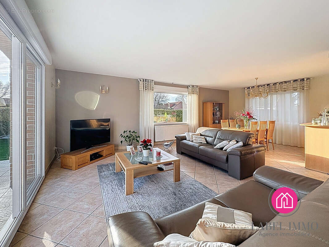 Maison à ESCAUTPONT