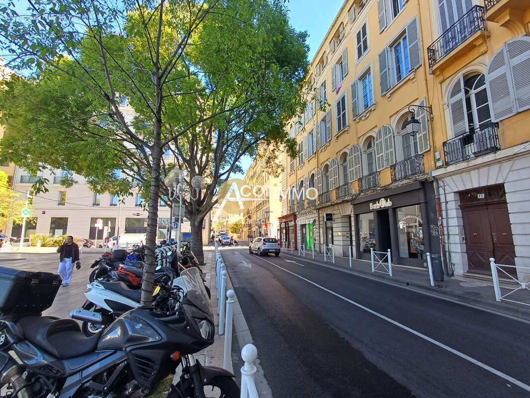 Commerce à TOULON