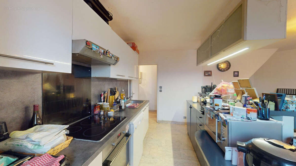 Appartement à SAINTE-GENEVIEVE-DES-BOIS