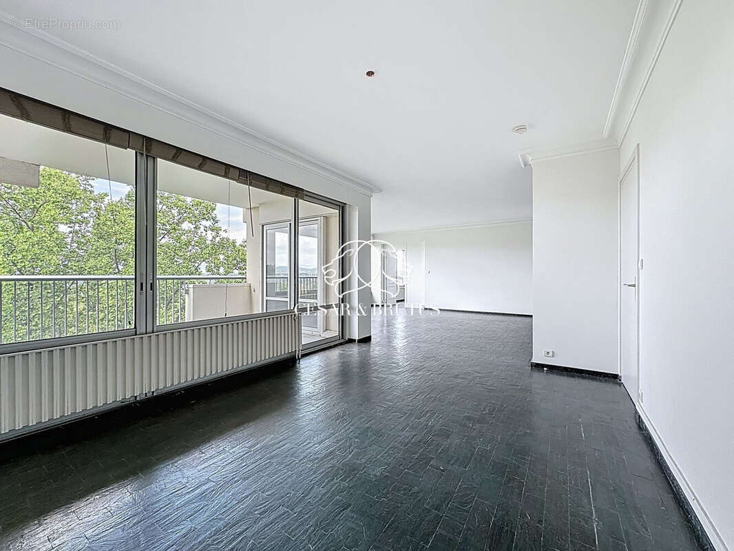 Appartement à LYON-4E