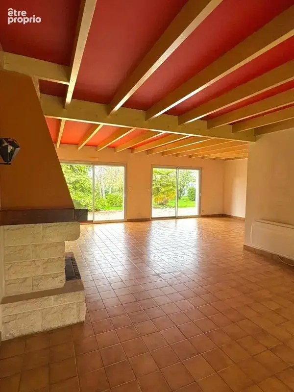 Maison Familiale avec Trois belles chambres et deux garages - photo 9