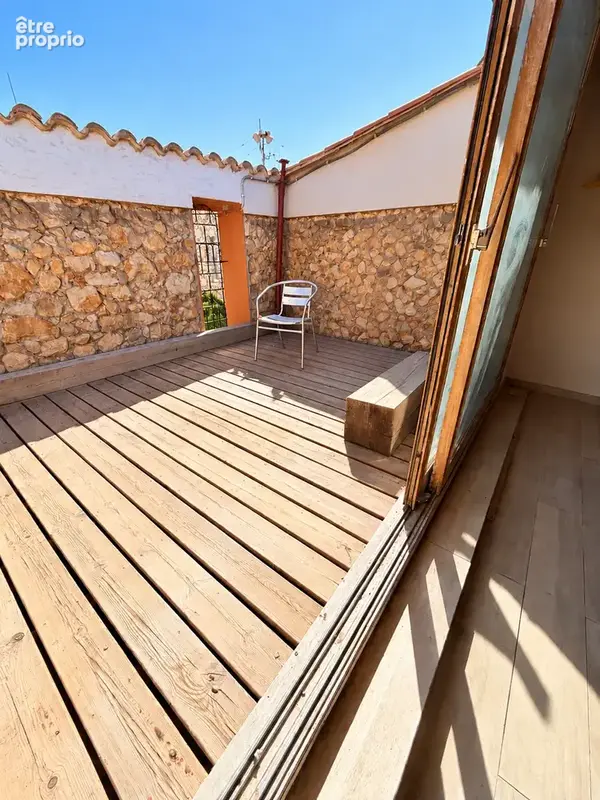 Roquefort-Des-Corbières : Maison de village 120 m2 avec terrasse sur les toits - photo 11