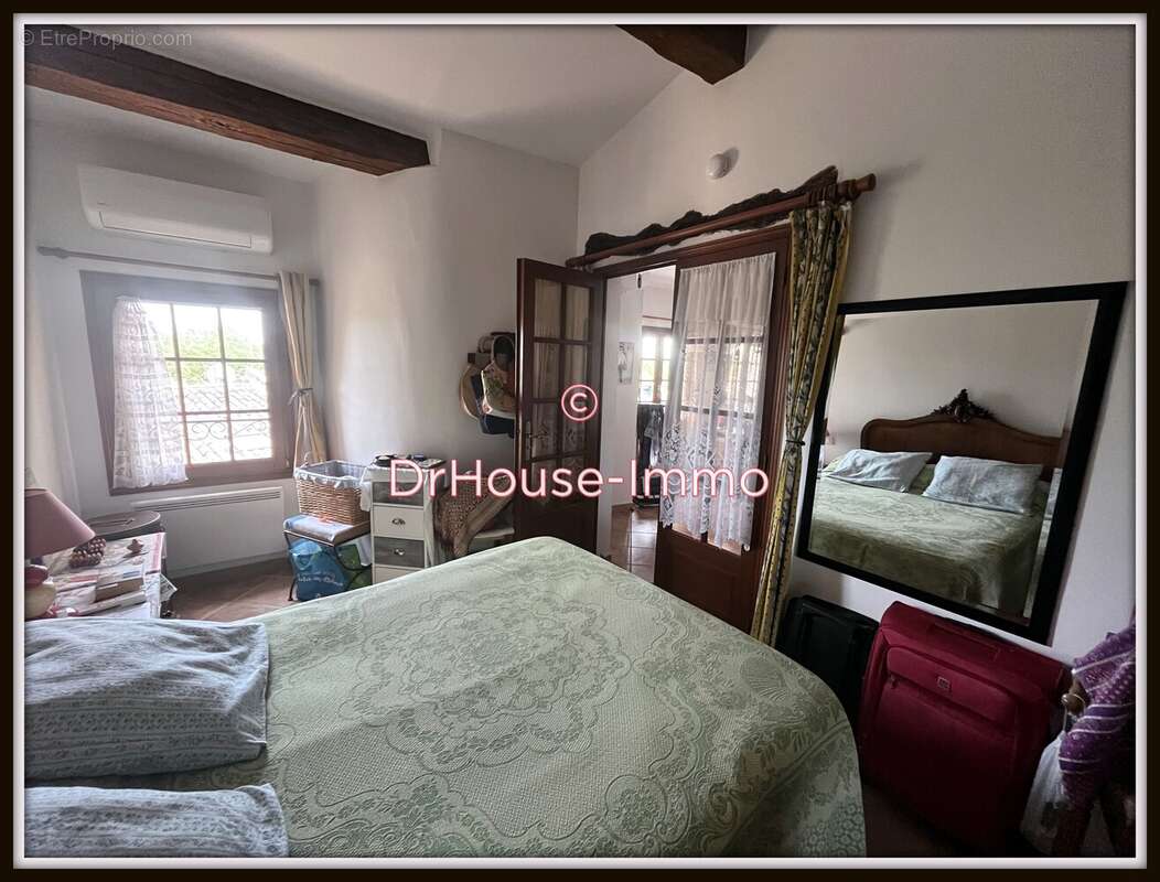 Appartement à LORGUES