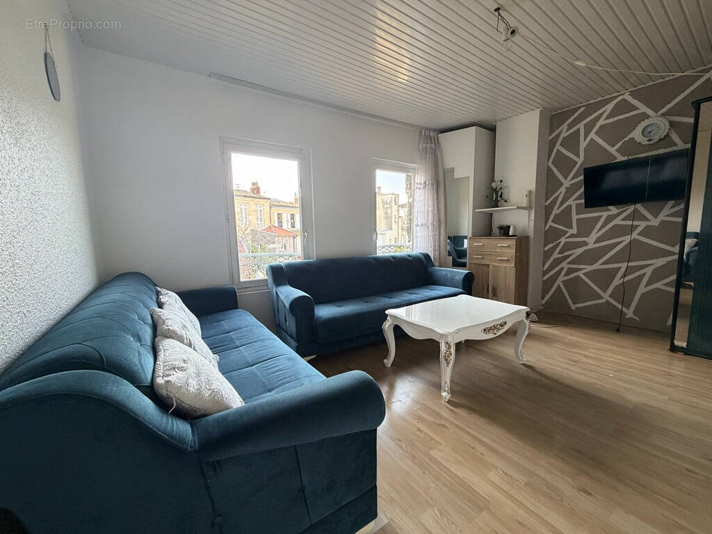 Appartement à BORDEAUX