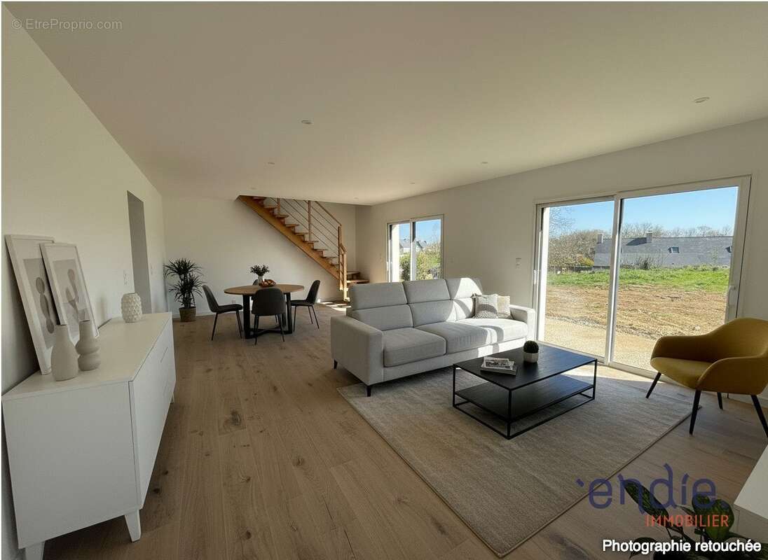 Maison à PLONEOUR-LANVERN