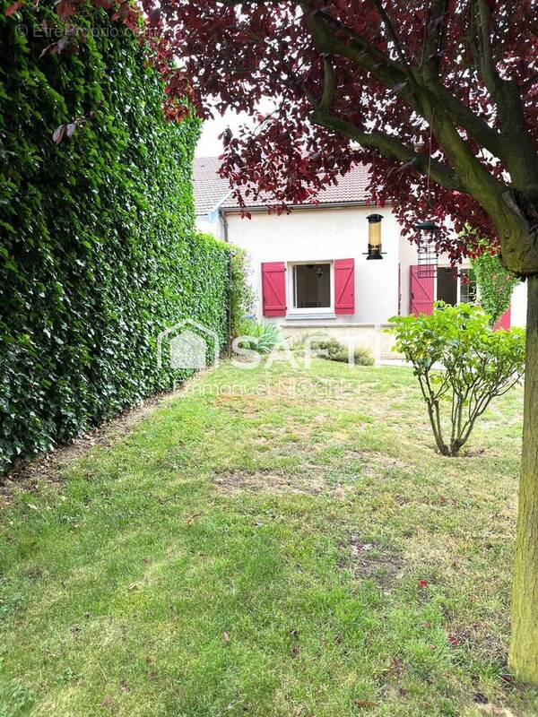 Photo 1 - Maison à GENLIS