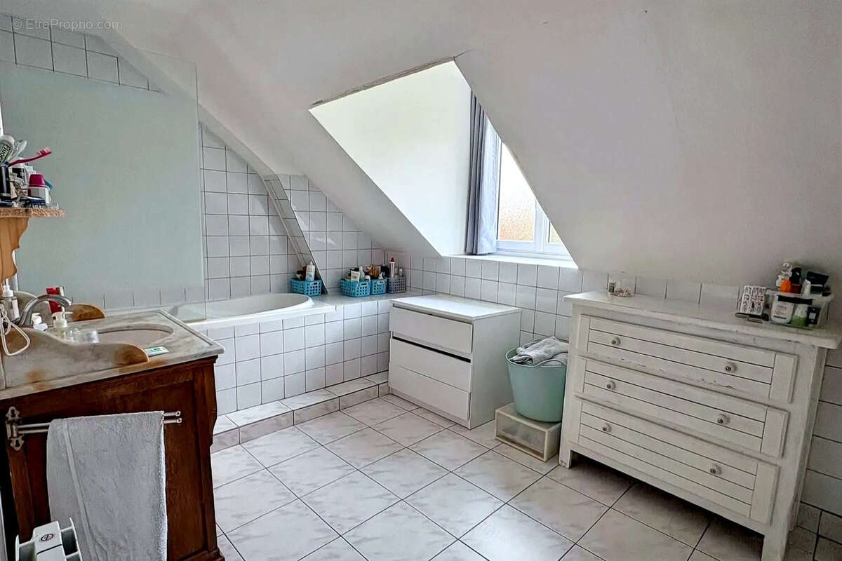 Maison à LA FERTE-GAUCHER