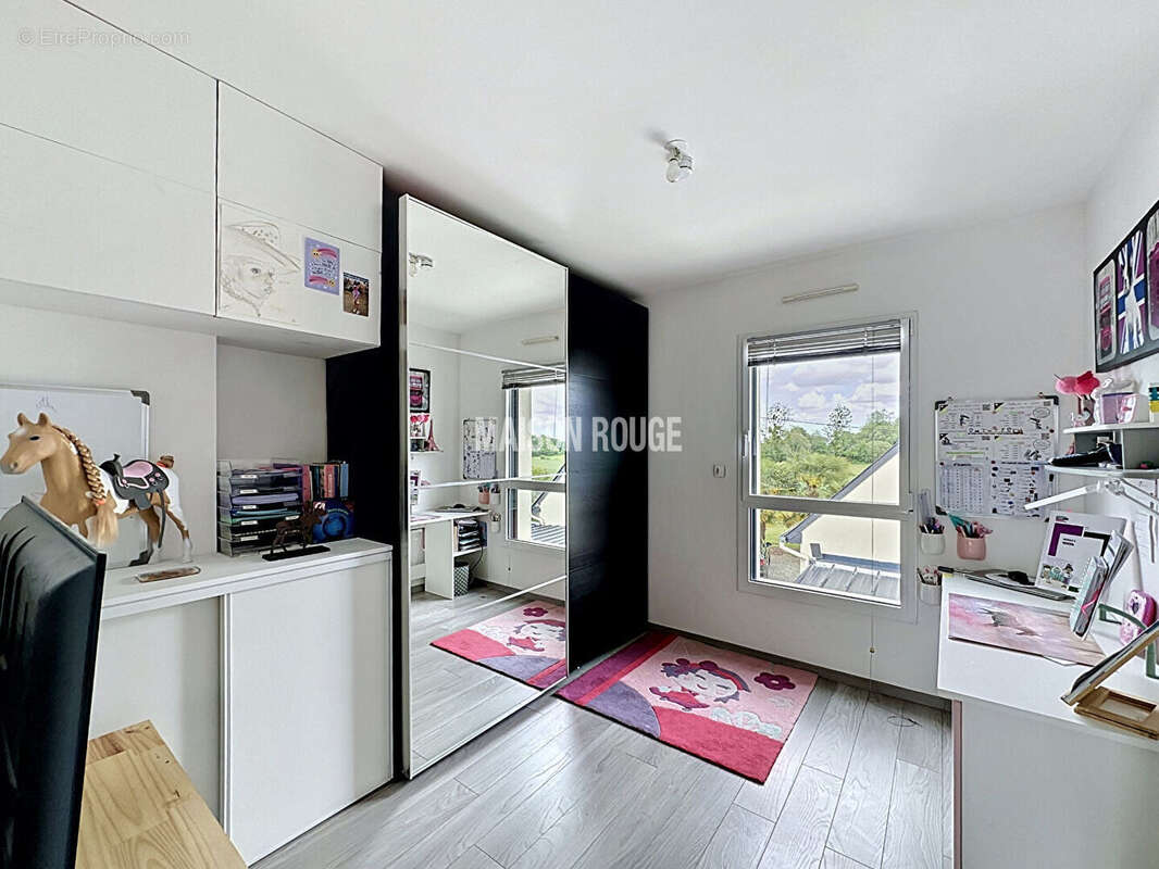 Maison contemporaine 4 chambres avec vie de plain-pied et jardin à Brusvily proche Dinan - photo 9