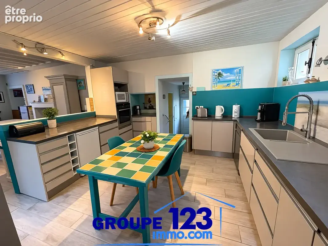 Au coeur de la Puisaye touristique, double longère de 390 m2 sur terrain de 2413m2 au calme - photo 4