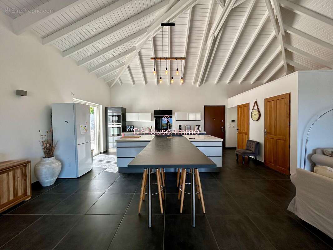 Maison à SAINT-MARTIN