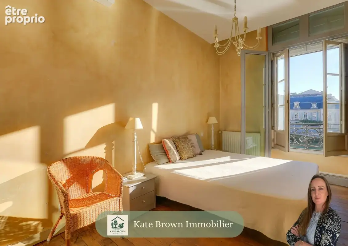 Superbe Appartement T3 avec Vue Imprenable sur la Nive au Cœur Historique de Bayonne - photo 7