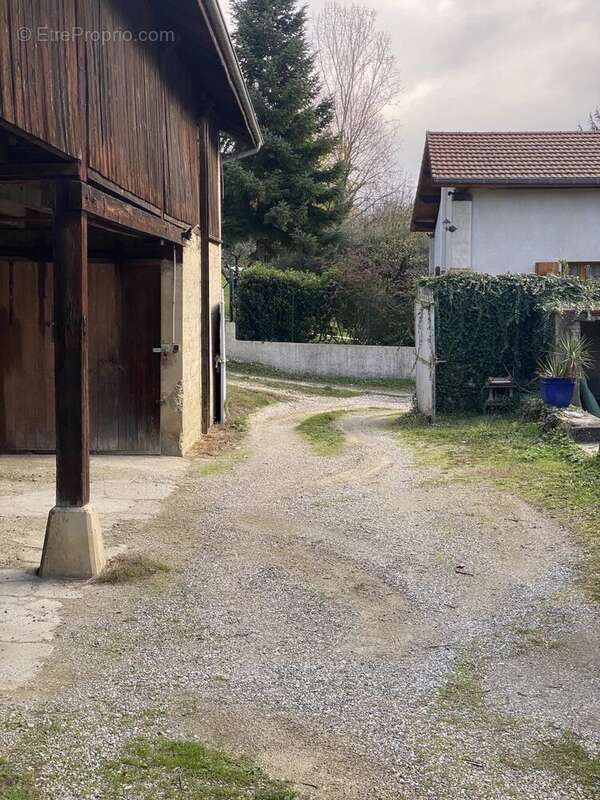 Maison à SAINT-LATTIER