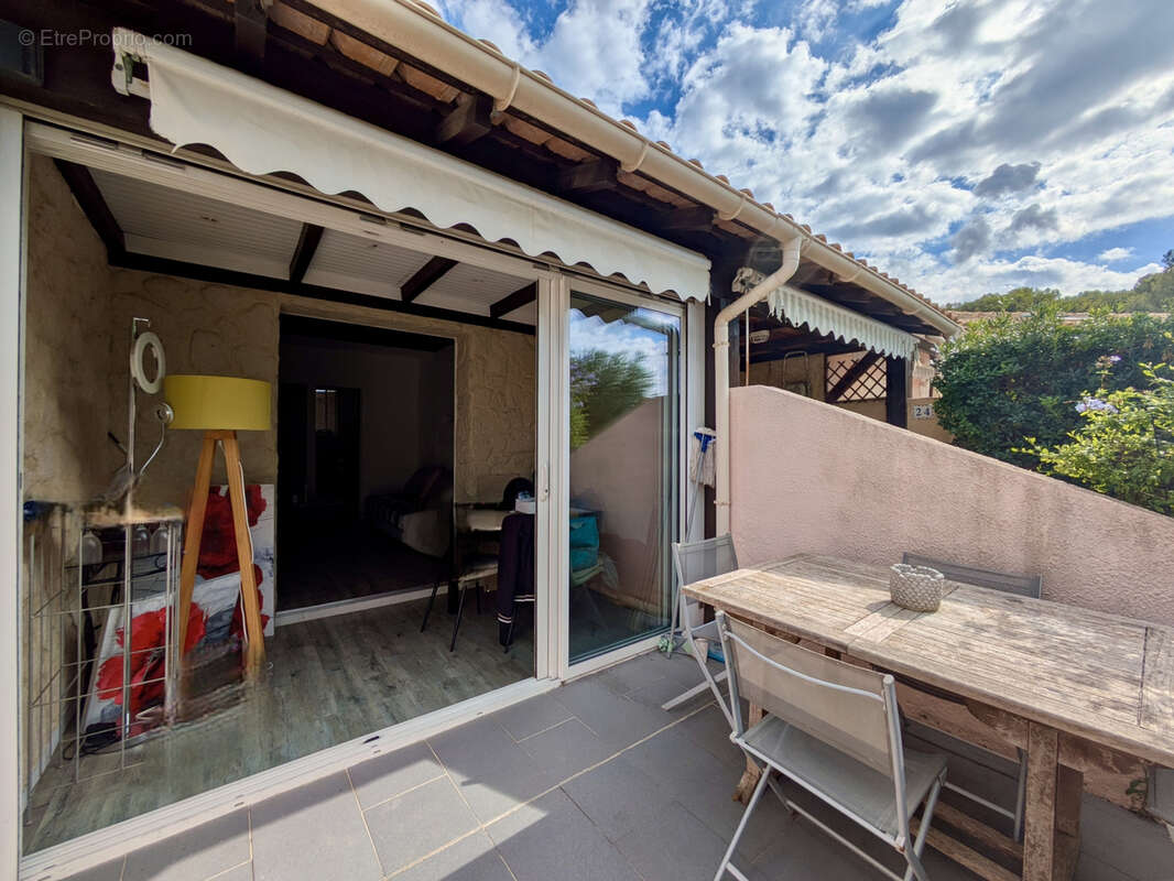 Appartement à SANARY-SUR-MER