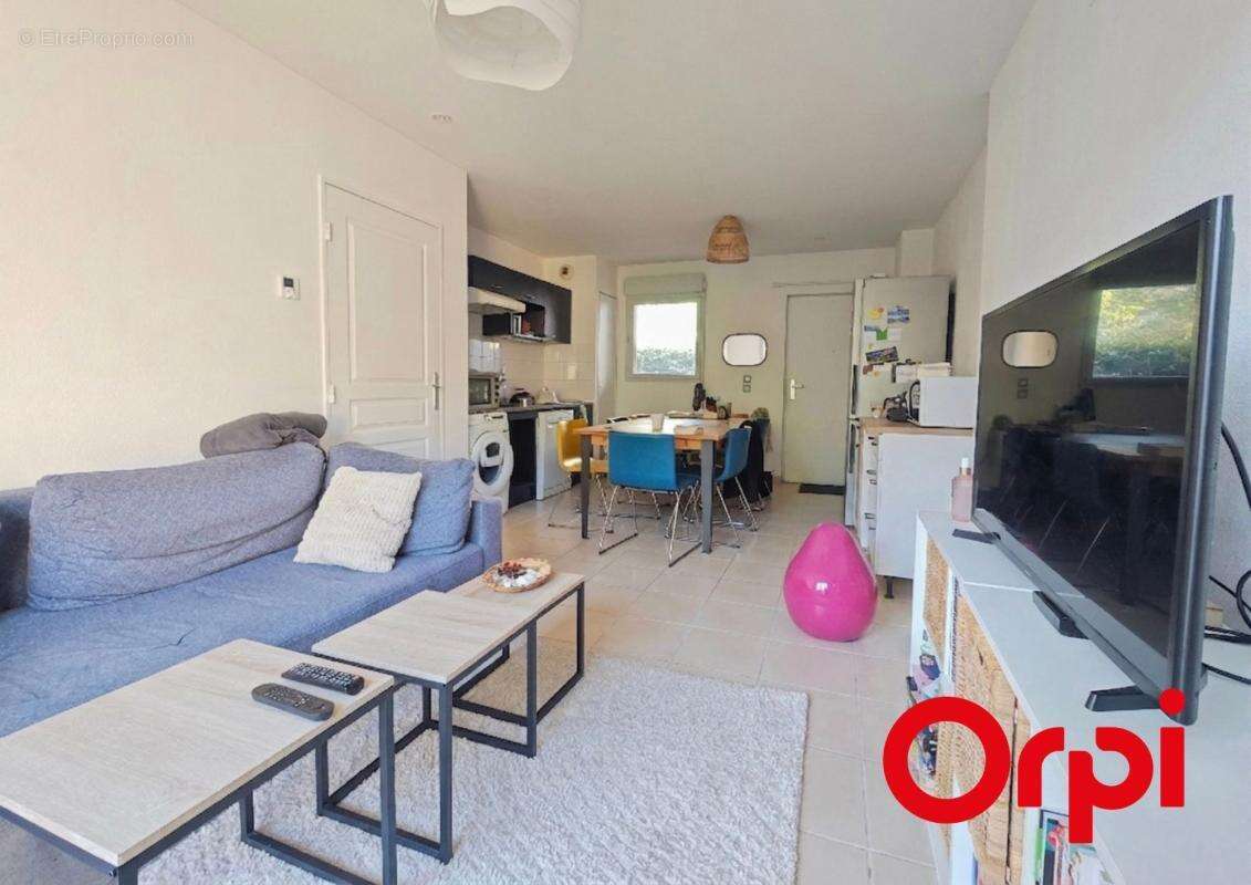 Appartement à LYON-8E