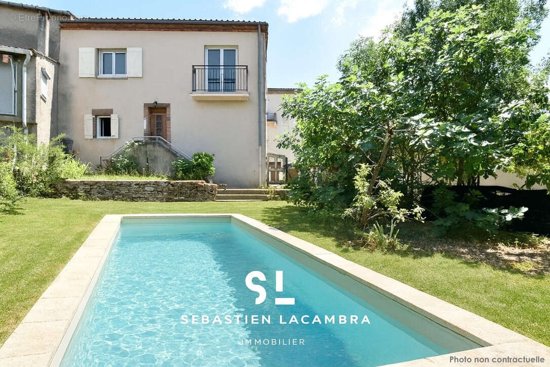 Maison à SAINT-JUERY