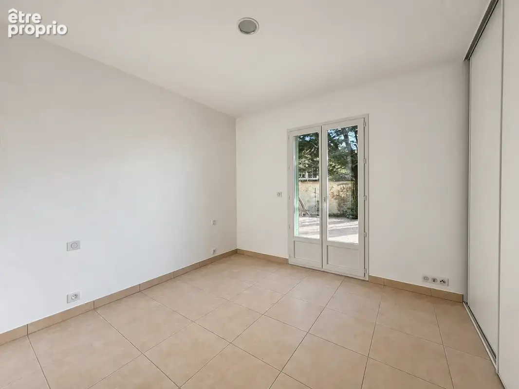 Vente maison plain-pied 111m2 sur 600m2 de terrain - photo 8