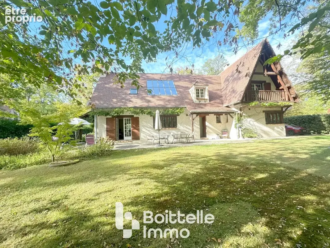 Maison 6 pièces 218 m² à vendre à Milly-La-Foret (91490) - photo 1
